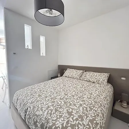 Homeby, Mascarella Patio *