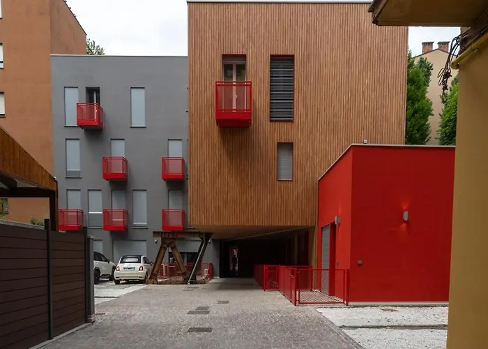 Homeby, Mascarella Patio *