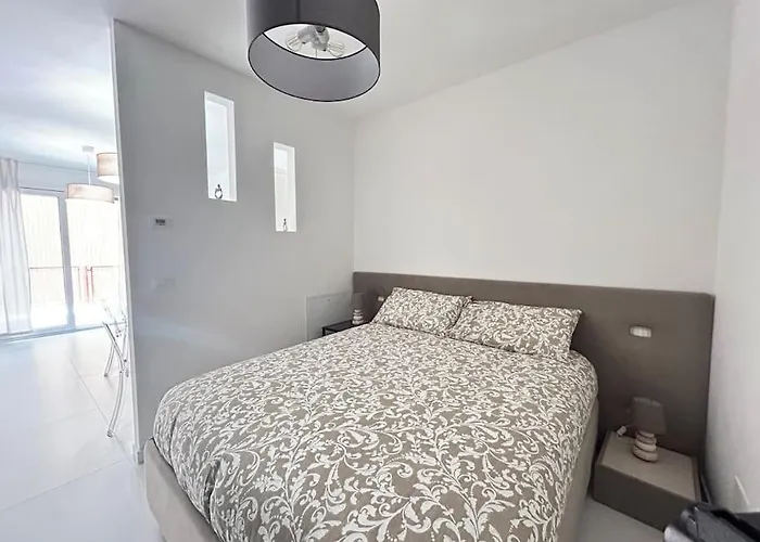 Homeby, Mascarella Patio *