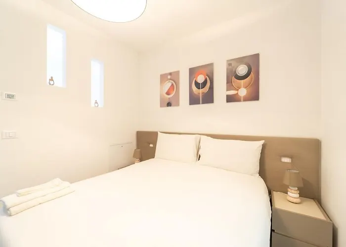 Homeby, Mascarella Patio Apartment Bologna